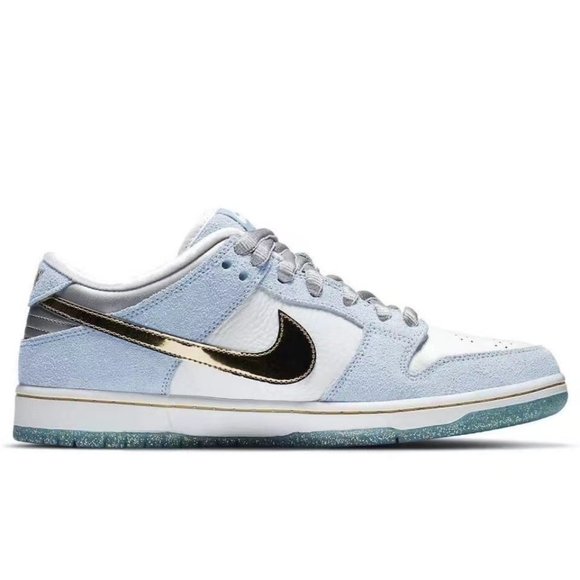 BP Toddler Sean Cliver x Nike SB Dunk Low Pro QS Holiday Special White Blue Gold main image 5